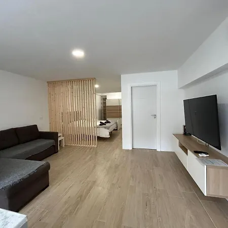 아파트 Tabaibas House *